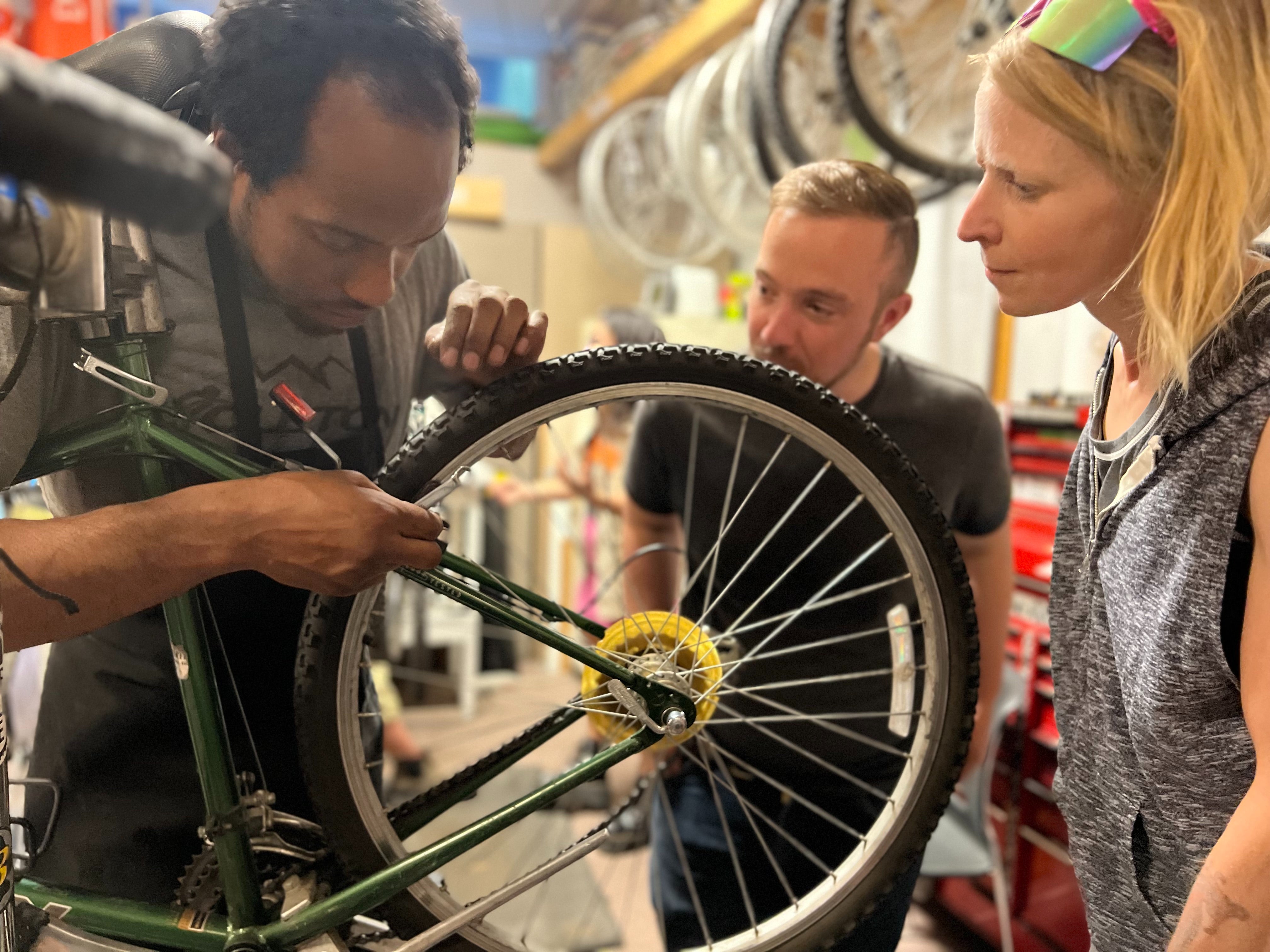 Bike mechanic discount shop near me